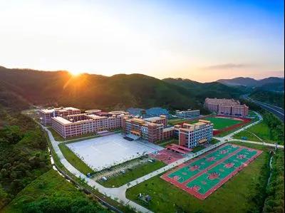 广州珠江职业技术学院校园风景